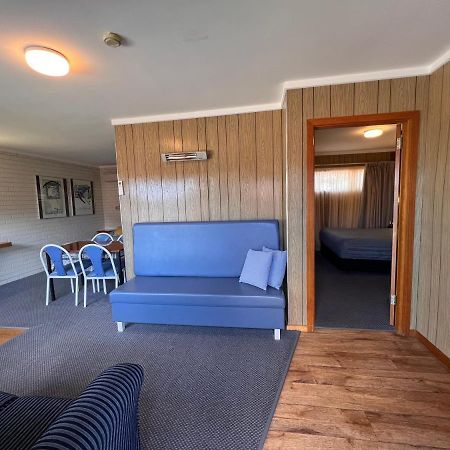 Sturt Motel Balranald Εξωτερικό φωτογραφία
